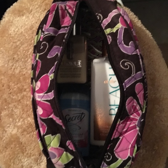 💟GIFTED💟VB cos case w/pencil sleeve - Picture 5 of 7